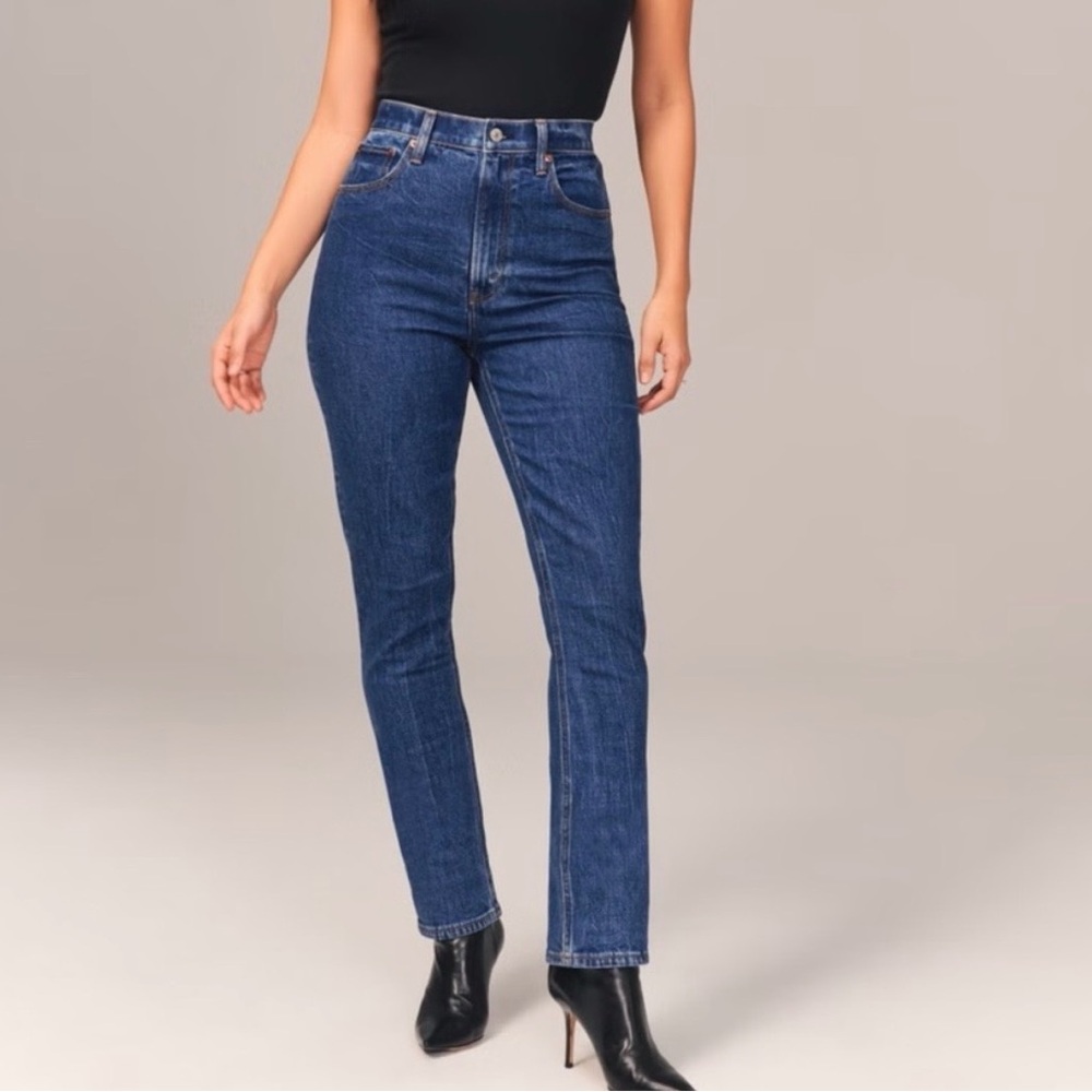 Abercrombie & Fitch Ultra High Rise Slim Straight Jeans (Size 16 LONG / 33 LONG) - Picture 2 of 8